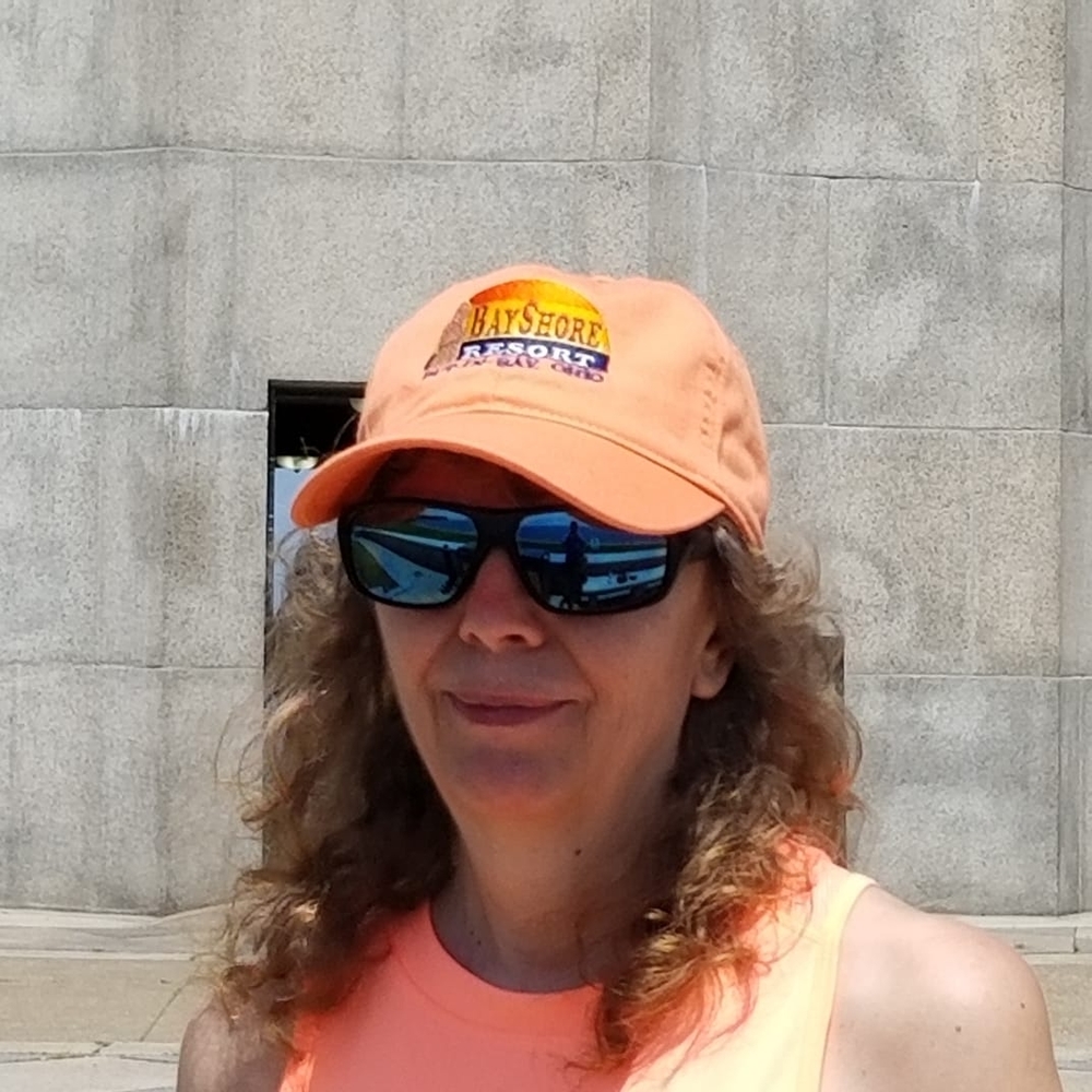 Meet your Posher, Brenda